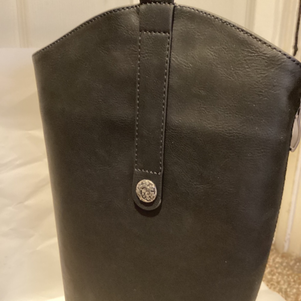 Xappeal women’s Emery knee high faux leather black riding boots US 6.5 - Picture 4 of 16